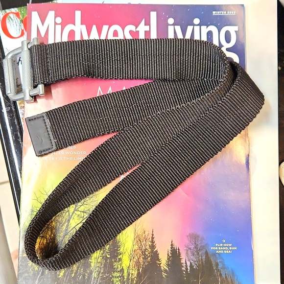 Columbia Unisex Military Web Adjustable Belt - Picture 6 of 6